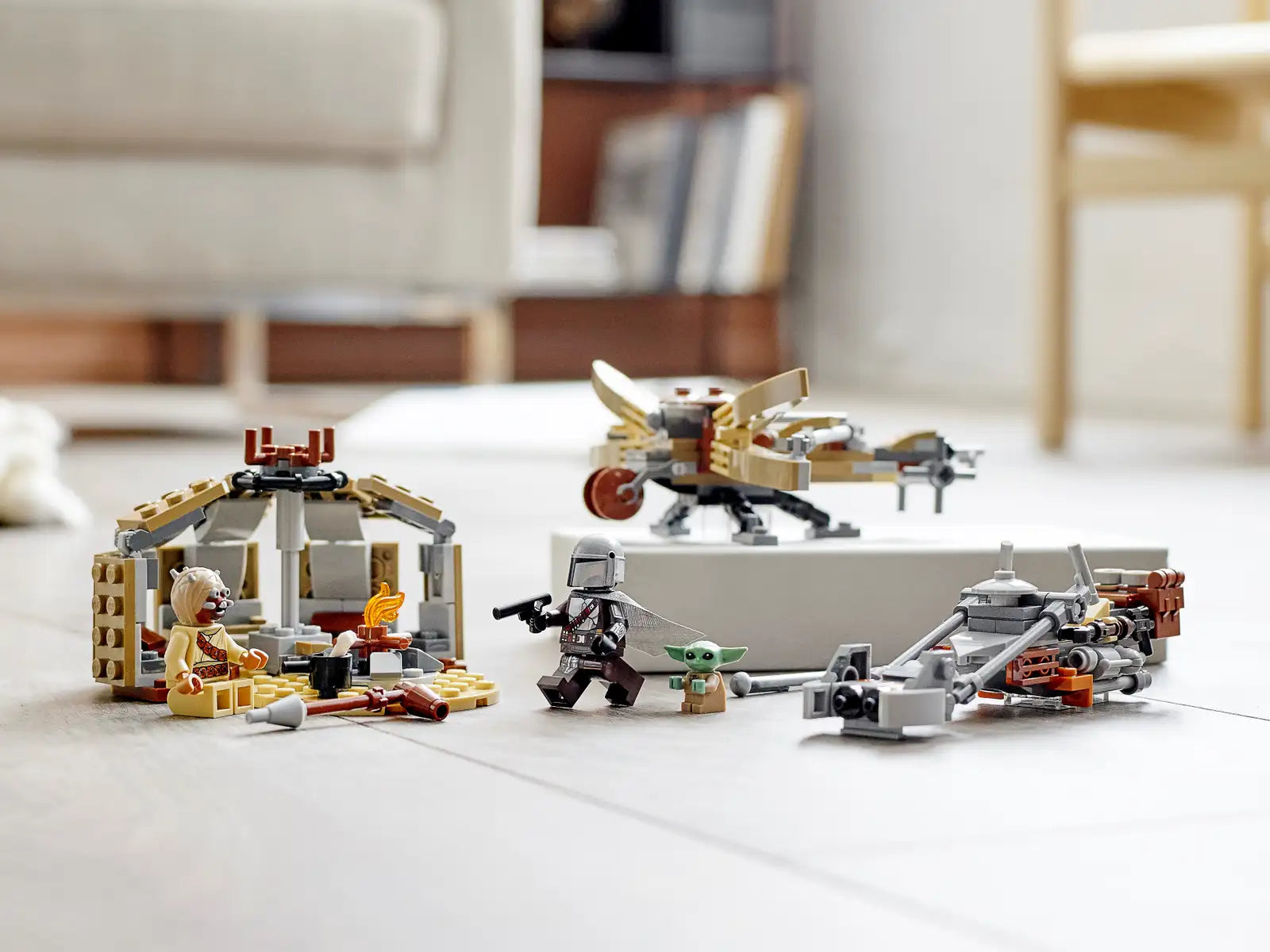 LEGO Star Wars 75299 - The Mandalorian & The Child™ image 9